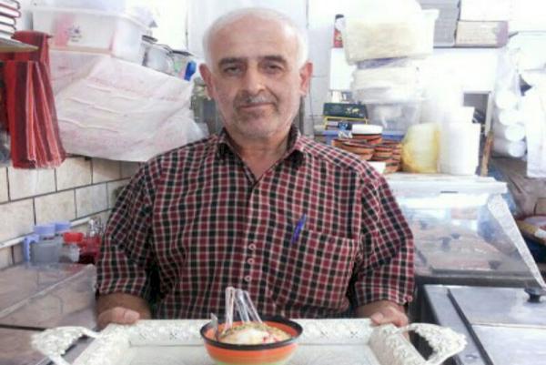 شیرینی کام گردشگر ان با طعم اصیل بستنی سنتی برغان