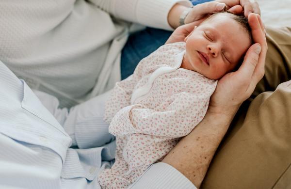 راهنمای کامل انتخاب سایز لباس نوزاد