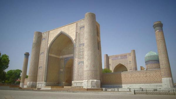 کارت پستال از ازبکستان؛ مسجد بی بی خانم کارت پستال از ازبکستان؛ مسجد بی بی خانم