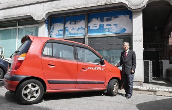 باور کردنش سخت است، اما در سال 1993 این استاد کره ای یک خودروی خودران را با موفقیت آزمایش نموده بود!