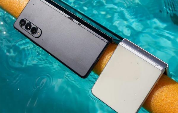 آیا سامسونگ گلکسی زد فولد 3 واقعا مقاوم در برابر آب است؟