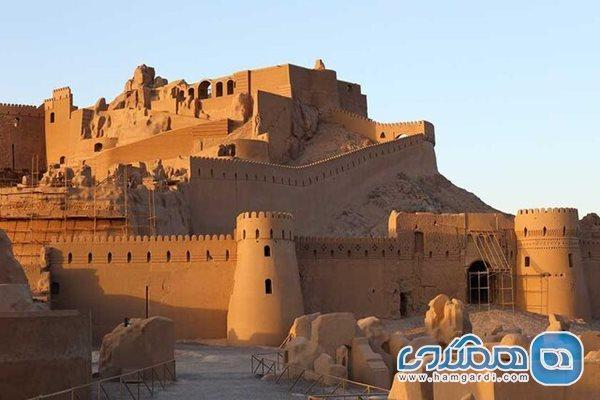 مجموعه تاریخی ارگ بم همچنان تعطیل است مجموعه تاریخی ارگ بم همچنان تعطیل است