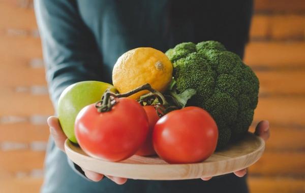 13 فایده کوئرستین برای بدن و منابع غذایی سرشار از آن