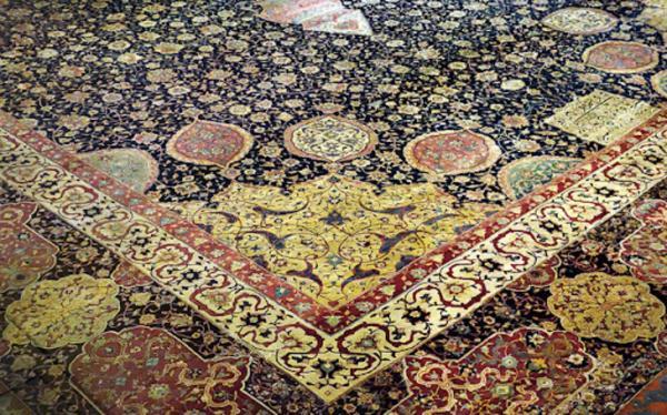 از تکه های فرش بهارستان تا قالی اردبیل