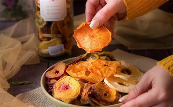 ویتامین B12 گیاهخواران چگونه جبران می گردد؟