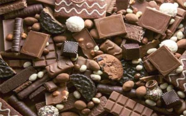 آیا خوردن شکلات باعث جوش زدن می گردد؟
