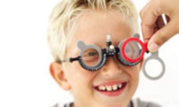 نزدیک بینی عامل شایع تجویز عینک ها (2)