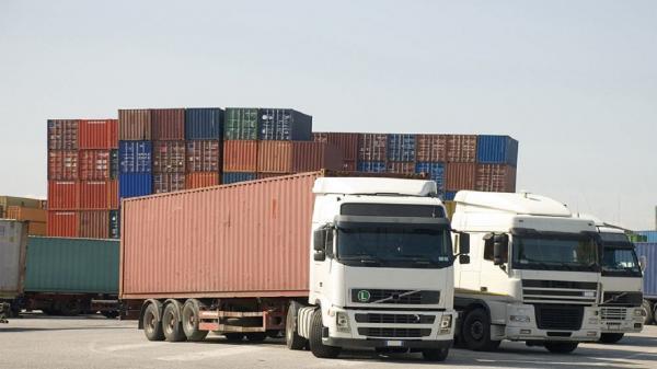افزایش ناوگان حمل کالا های اساسی در بندر چابهار