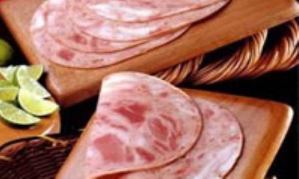 رابطه سوسیس و کالباس و کهیر