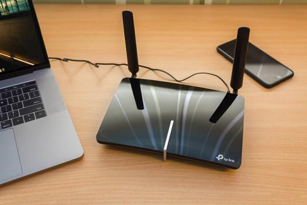 در منطقه ما اینترنت 4G ضعیف ولی 3G قوی است؛ حالا چه مودمی بخریم که برای آموزش آنلاین مناسب باشد؟