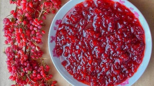 طرز تهیه مربای زرشک؛ یک مزه هیجان انگیز فقط در 30 دقیقه