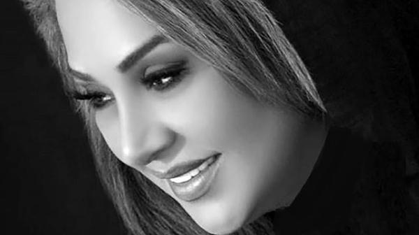 ژست خاص نسرین مقانلو با موهای افشون