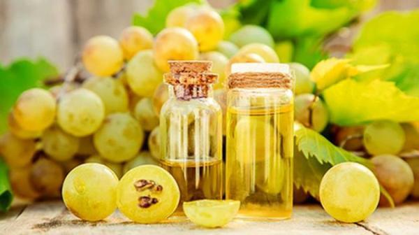 فواید روغن هسته انگور فواید روغن هسته انگور