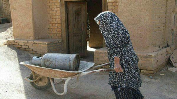 همین حوالی کرج، روستایی که برق و گاز ندارد