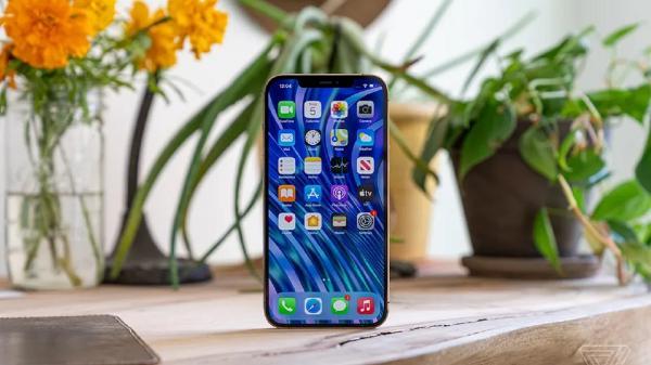 چگونه در گوشی های آیفون آیکون برنامه ها را تغییر دهیم؟