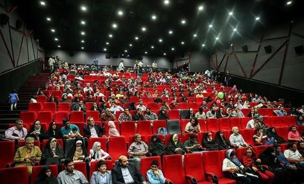 سینما رفتن یک خانواده 4 نفره چقدر آب می خورد؟