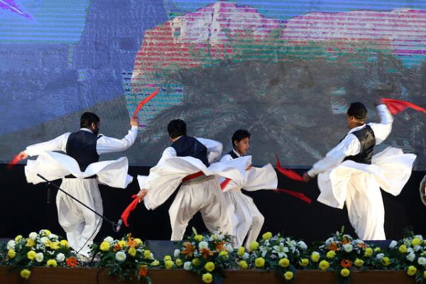 جشنواره موسیقی نواحی از امروز آغاز می شود جشنواره موسیقی نواحی از امروز شروع می گردد